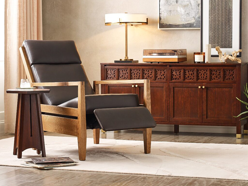 L.-J.G.-Stickley-Surrey-Hills-Recliner-scaled