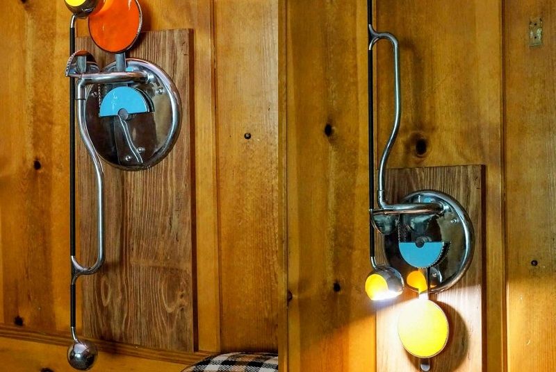 Floating-Orb-Reading-Light-2